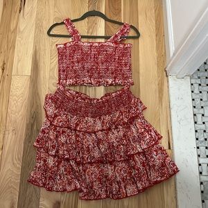 Adorable two piece set in medium. Thalia set.